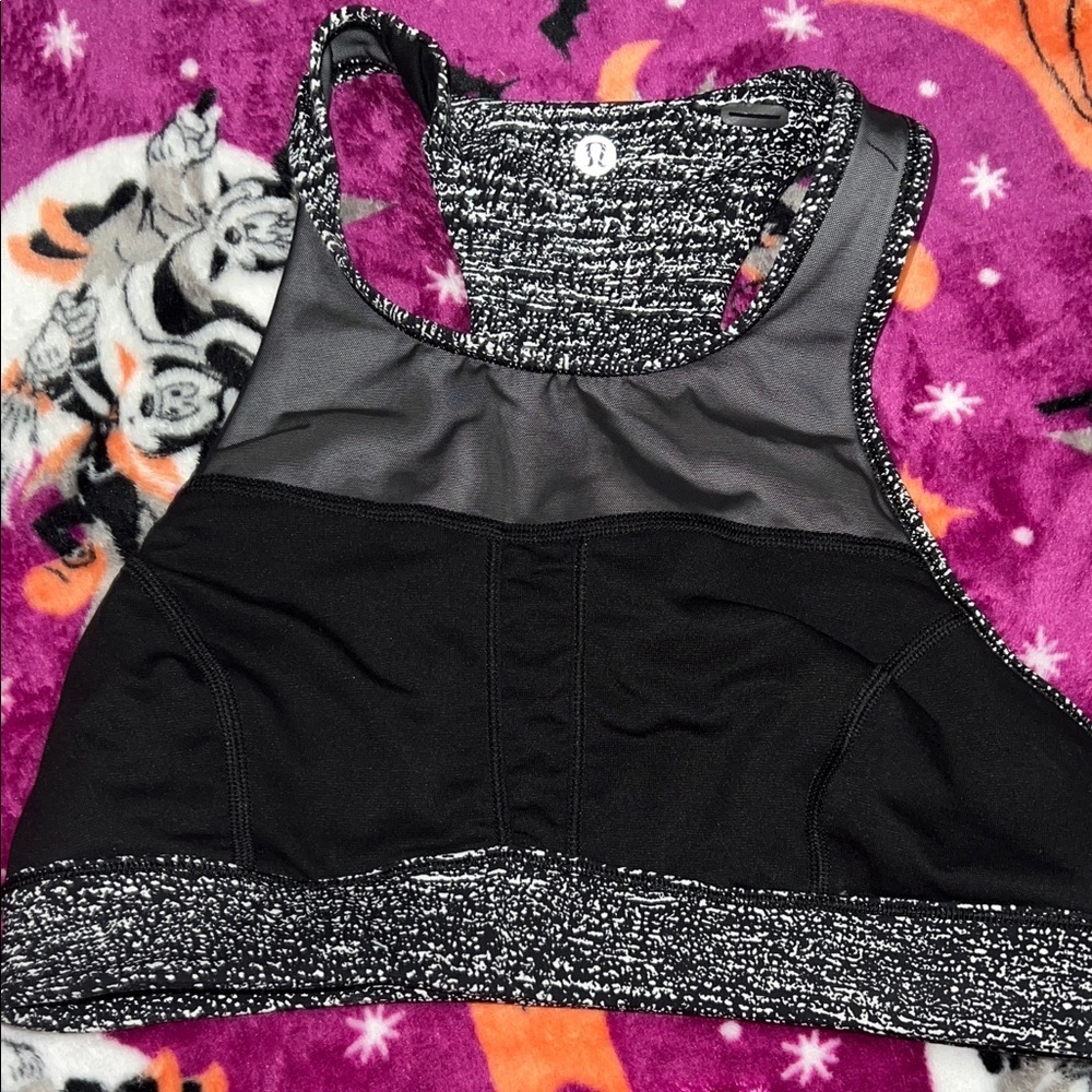 Lululemon High Neck Long Line Black/White Sport Bra Womens Sz 6 - Picture 6 of 7